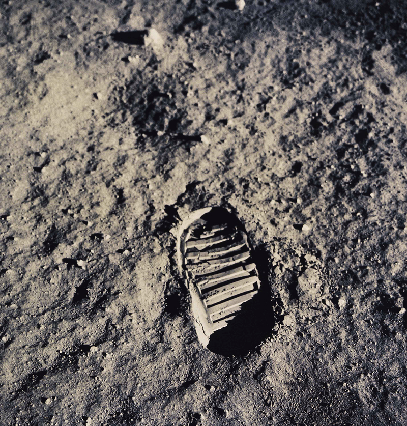 Illustration for article titled Your Chance To Leave Earth With NASA's Greatest Astronauts